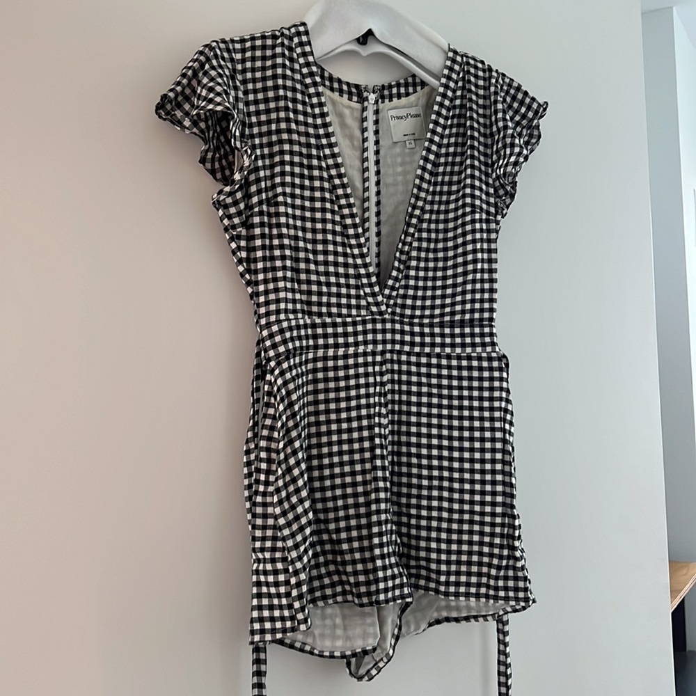 Privacy Please Romper